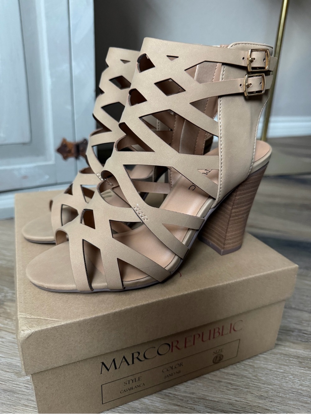 NWT Marco Republic Nude Caged Block Heel Sandals dressy Cutout Back Zip size 7.5